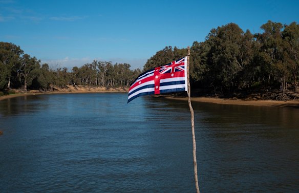 The Murray River flag on the Murray River at Echuca, Victoria.