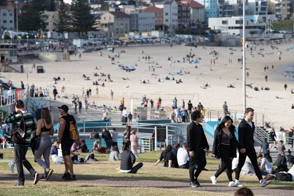 A very busy day at Bondi along the promenade and grassy areas, although the sand and water were much less crowded.