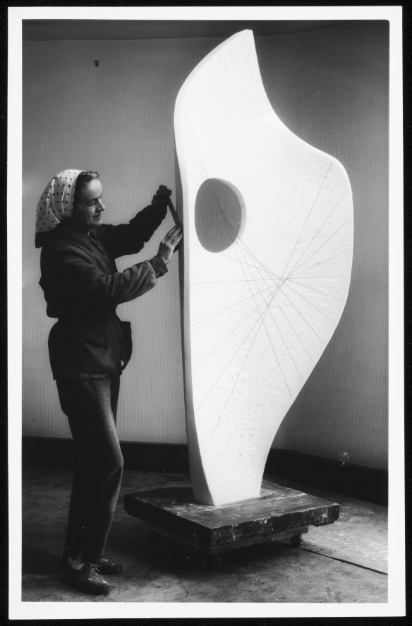 Barbara Hepworth with the plaster of Curved Form (Bryher II) in the Palais de Danse, 1961.