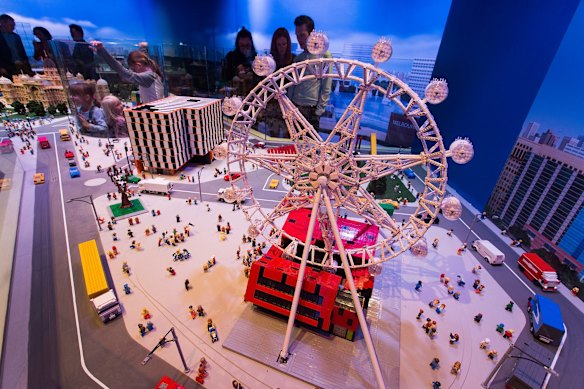 A model of the Melbourne Star Observation Wheel at the opening of the LEGOLAND Discovery Centre at Chadstone Shopping Centre.