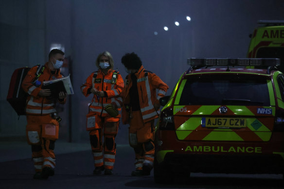 London Air Ambulance paramedics and leave The Royal London Hospital in Whitechapel on Sunday.