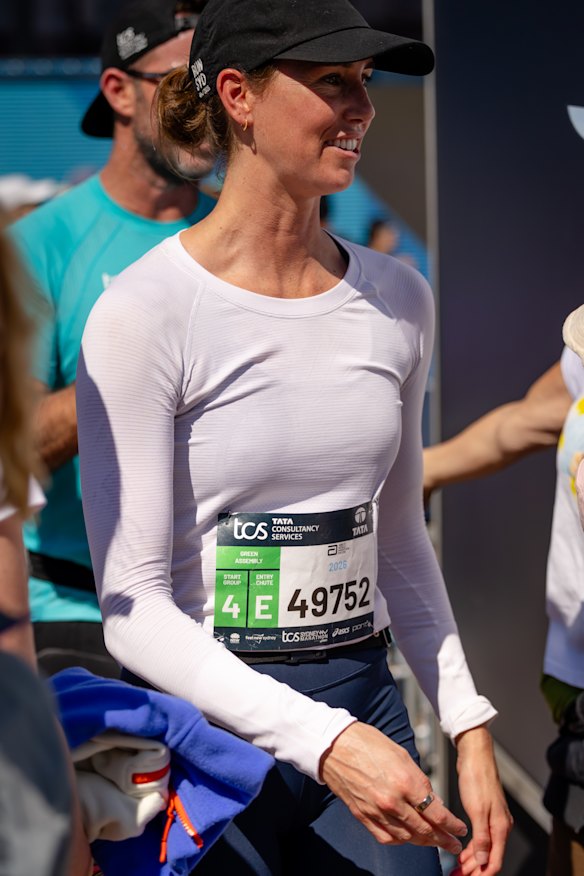Emma McKeon completes the Sydney Marathon.