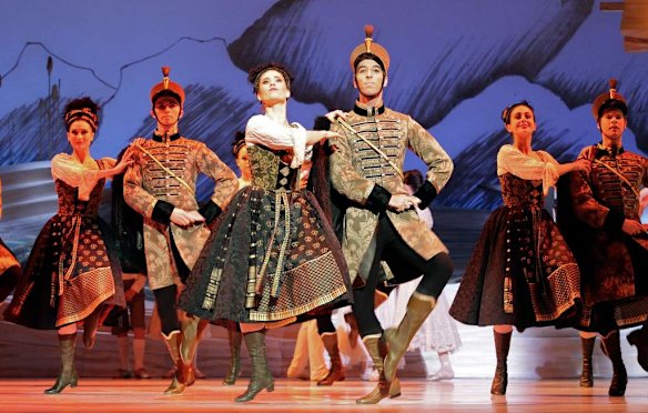 Hungarian lead couple Dana Stephensen and Jacob Sofer.