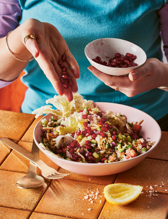 Skip the grains to make this vibrant cauli tabbouleh gluten-free.