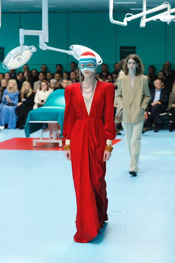 A model wears a creation as part of the Gucci women's Fall/Winter 2018-2019 collection.
