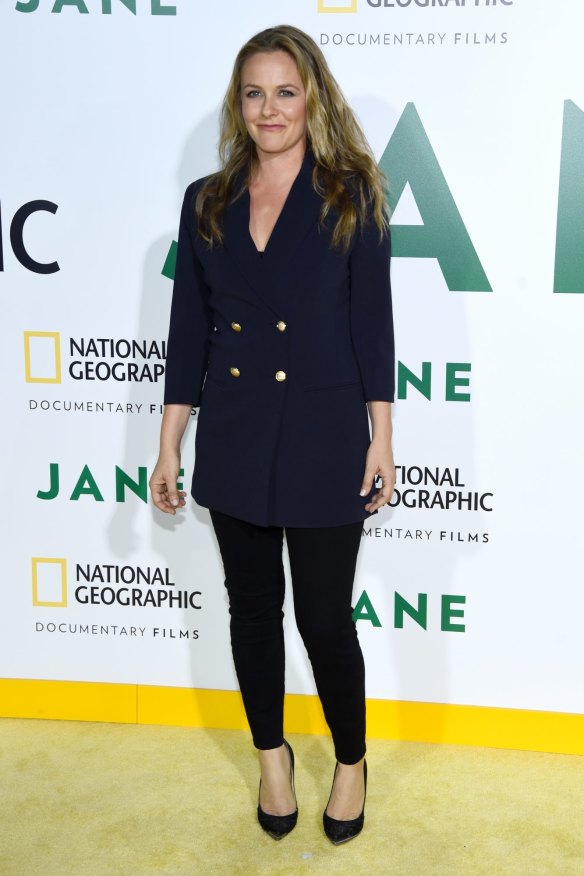 Alicia Silverstone proves that a good suit can take your straight from the office to going out.