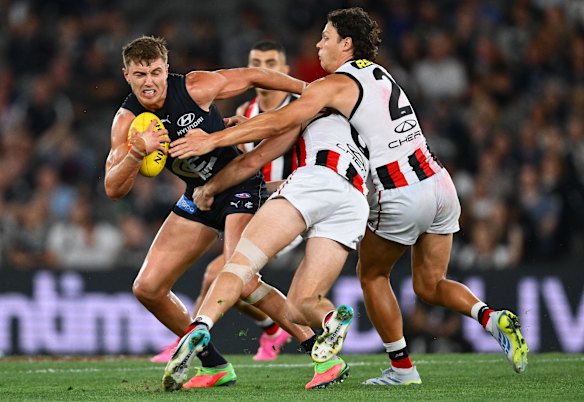 In trouble: Patrick Cripps and the Blues have had another woeful night.