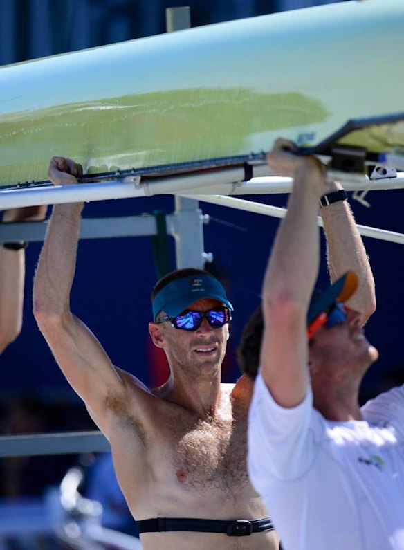 Mens Rowing : practice session