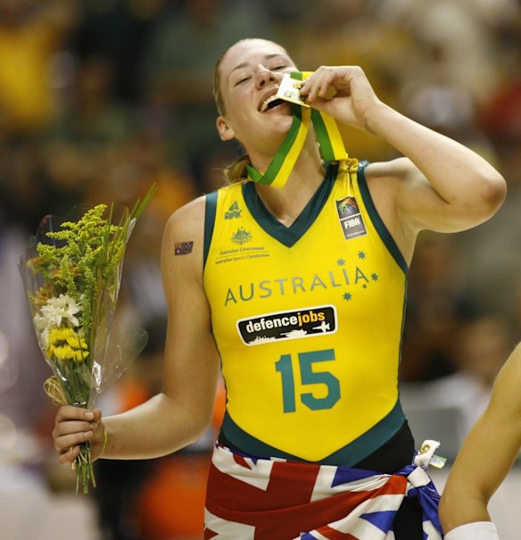 Australia's Lauren Jackson kisses the gold medal after winning the final of the Women's World Basketball Championships against Russia 91-74 in Sao Paulo, 2006.