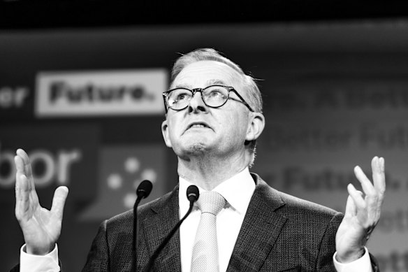 "To my mum Maryanne, who's beaming down on us: thank you," says Prime Minister-elect Anthony Albanese at the 2022 ALP election night function.