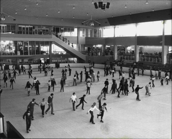 Macquarie Ice Rink has been open for almost 40 years. This photo shows how popular the rink was in 1983.