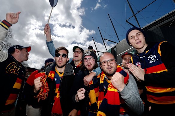 AFL fans pre-match