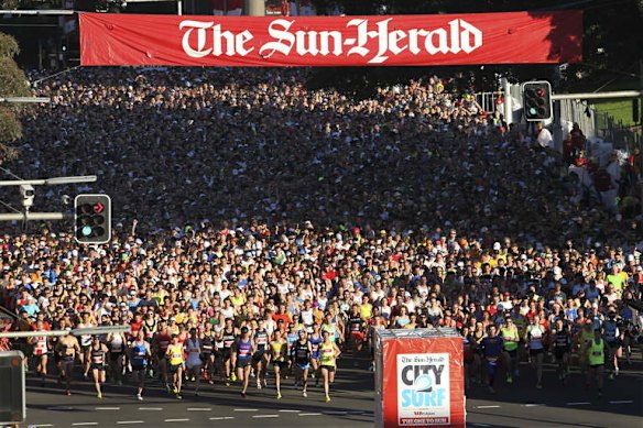 City 2 Surf: They're off. The start to the 2013 race gets underway.