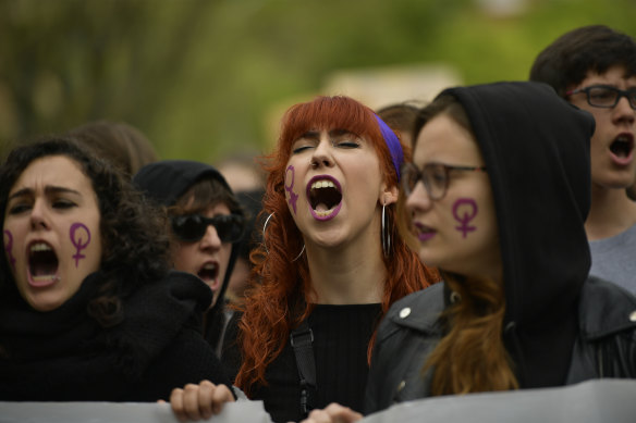 More than 35,000 people joined the rally.