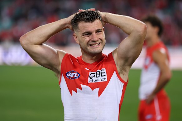 Tom Papley reacts after the preliminary final loss.