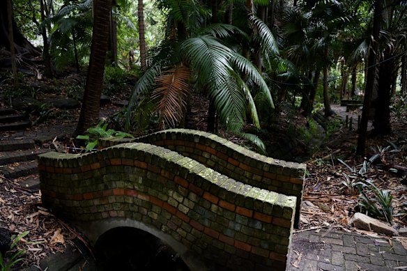 The alcohol and drug rehabilitation facilities of WHO (We Help Ourselves) within the confines of Callan Park in Roselle. The extensive gardens and areas are utilised by patients for their therapy and healing.