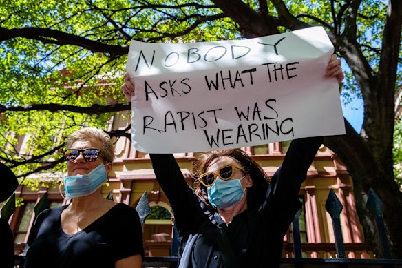 Women's March 4 Justice, Sydney, calling for change to end to the issues of sexism, misogyny, dangerous workplace cultures and lack of equality in politics and the community at large.