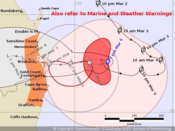 The latest tracking map from the weather bureau shows Cyclone Alfred crossing the coast at 7pm Friday, much later than previously predicted. 