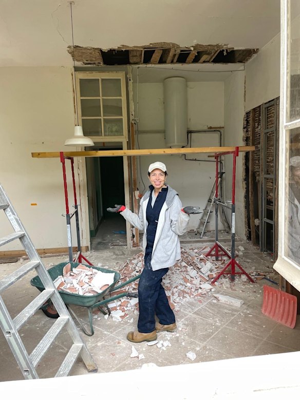 The author in the kitchen of the chateau: “Our ‘project’ has, in fact, become our second life.” 