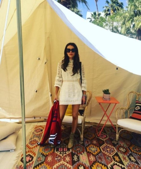 Actress Emma Roberts has always been one to change her hair up between brunette, blonde and red hued tones. But the star has rocked long locks for many years, until now... 