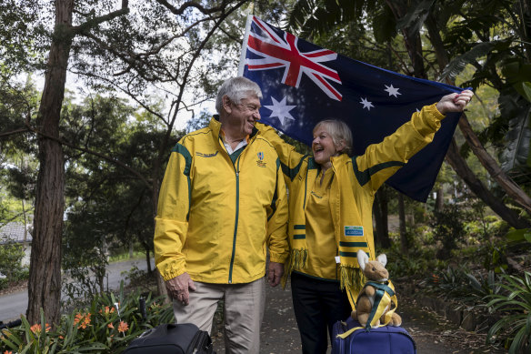 Wallabies fans Ray and Margaret Dearlove are heading to Japan for the Rugby World Cup.