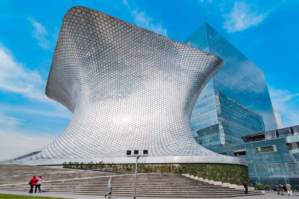 Plated with 16,000 glittering aluminium tiles, the building itself is one of the attractions at Museo Soumaya, where the collection includes works by Picasso, Van Gogh and Rodin's sculpture The Thinker.