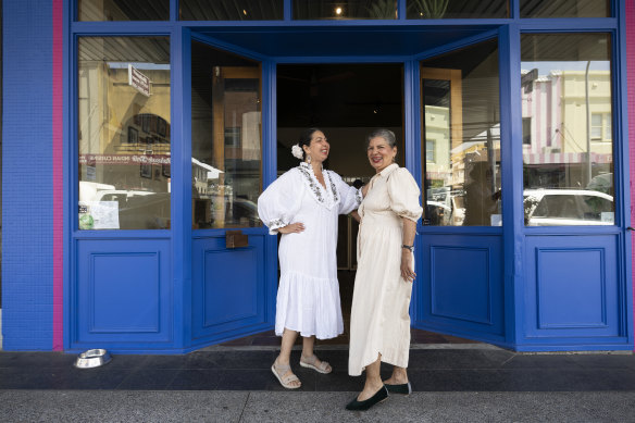 Erendira Perez, owner of Mami’s Casa Latina, with her mother Lidia Mercado.