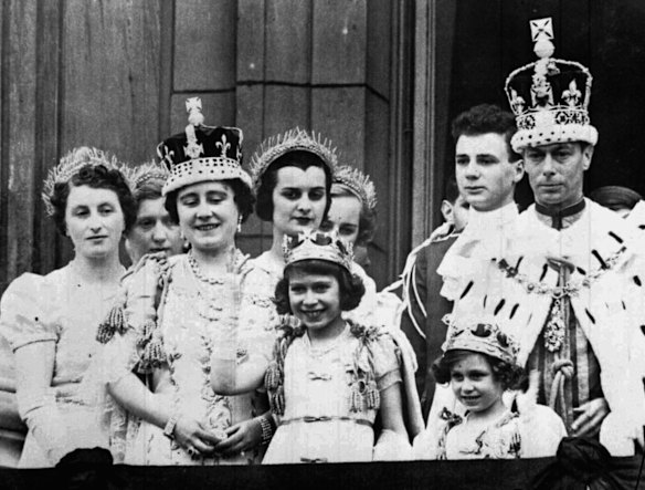 Members of the British royal family gather on the balcony of Buckingham Palace in London after the coronation of King George VI, on May 12, 1937.