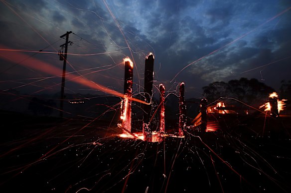 The North Black Range bushfire.