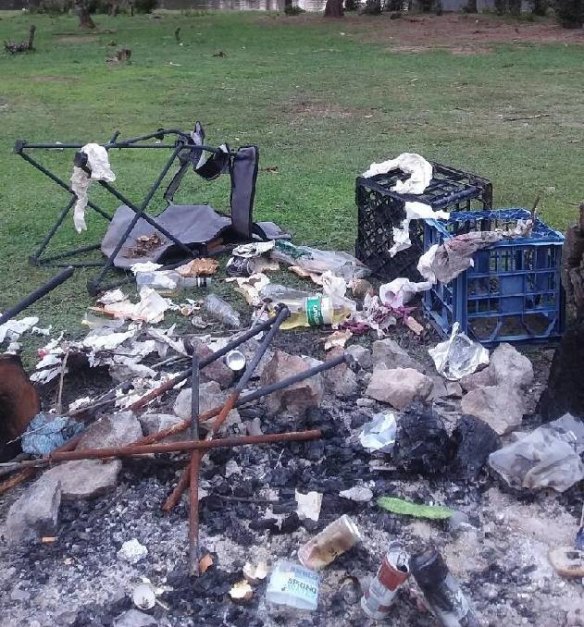 Visitors complained they cannot picnic at the site because of the filth.