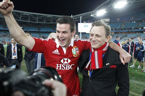 Lions player Jonathon Sexton with actor Daniel Craig.