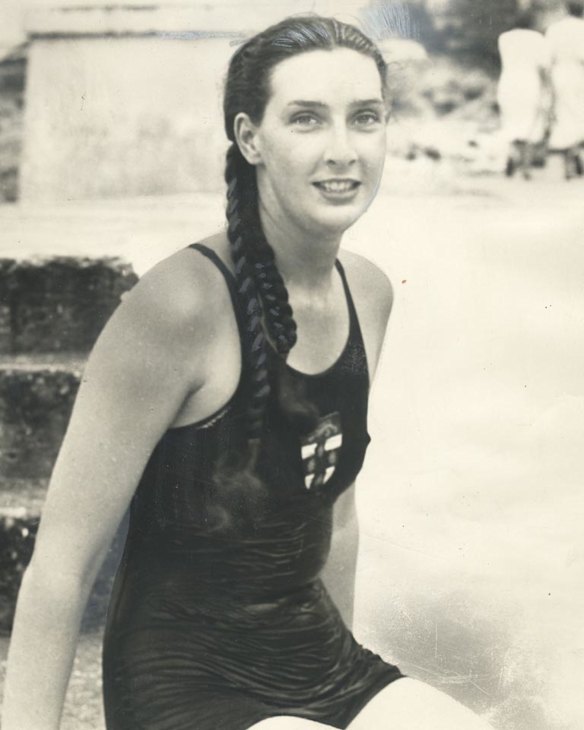 A young Margaret Whitlam.