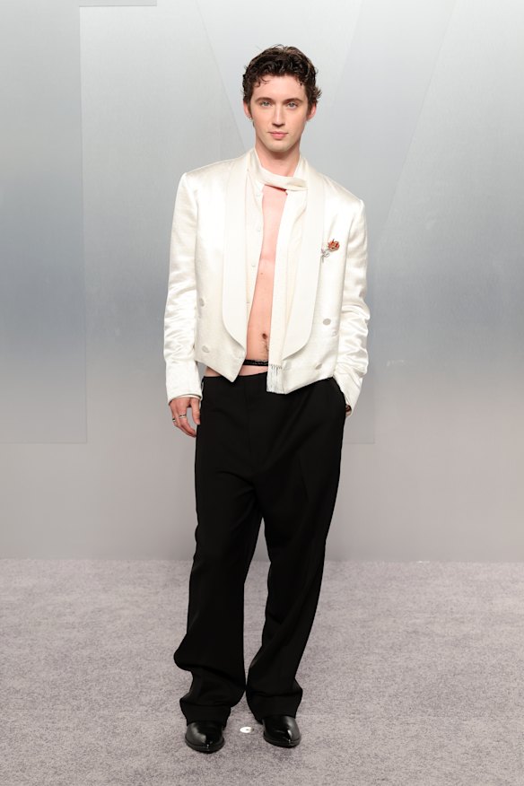 Troye Sivan ditches the shirt.