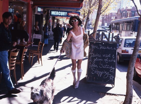 A dog walker on Oxford Street in 1998.