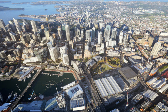 Artist impression of how the W Hotel will fit between two roads in the Darling Harbour landscape.