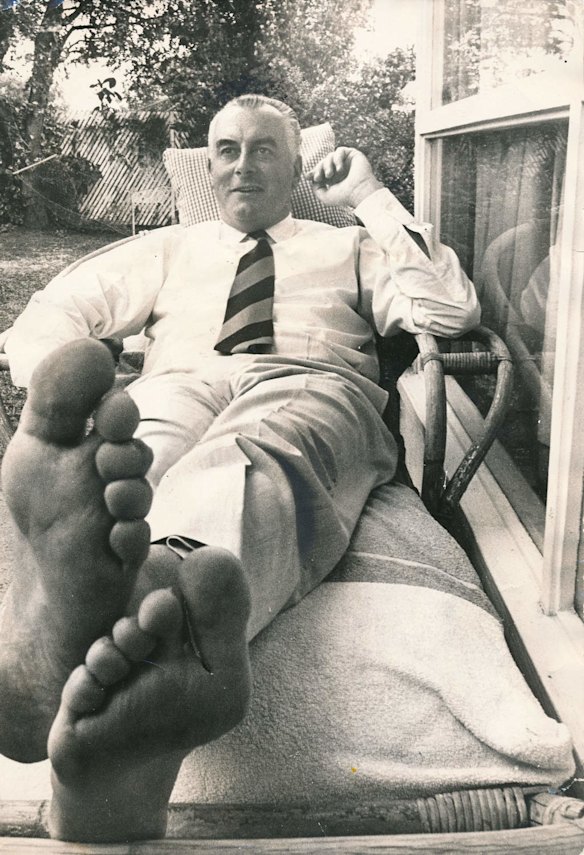 Mr Gough Whitlam relaxes at his Cabramatta home today, after his all-night vigil.. 25/10/1969.