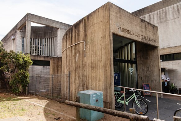 Brutalist building, Whitlam library, 165 Railway pd, Cabramatta.