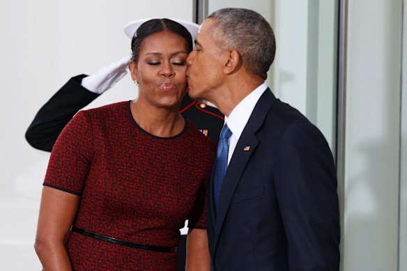 The Obamas pass the time waiting for a mate (aka Trump to arrive at the White House for coffee).