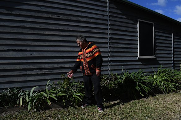 Janelle Burnes, had to give up work to care for 8 year old grandson. His mother, Janelles daughter has been taking ice for decades.