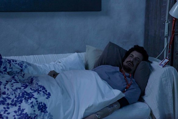 Martin on Nina's couch and definitely not 'cranking'.