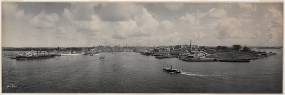 Circular Quay, 1903. A panoramic photograph by Melvin Vaniman.
