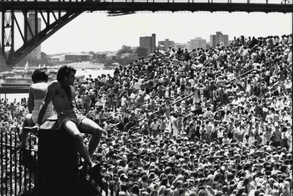 Radio 2SM’s November 1979 concert attracted a quarter of a million people – possibly the largest ever crowd at the Opera House.