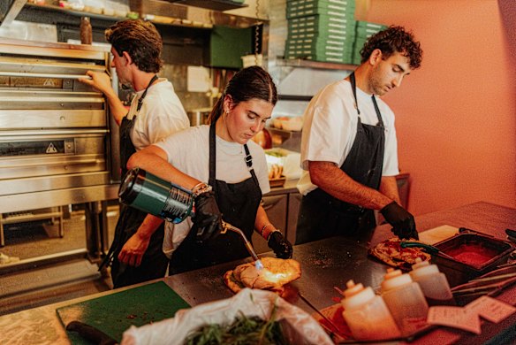 Making the panuozzo.