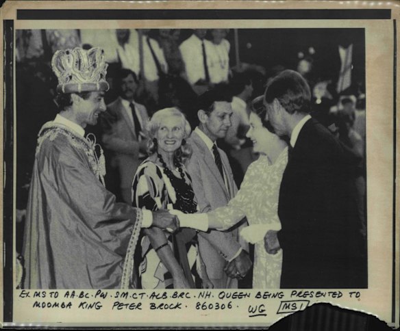 The Queen being presented to Moomba King Peter Brock on March 6, 1986.