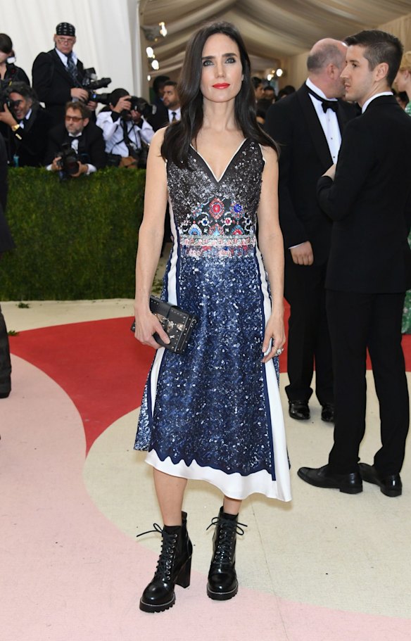 Jennifer Connelly attends the "Manus x Machina: Fashion In An Age Of Technology" Costume Institute Gala at Metropolitan Museum of Art.