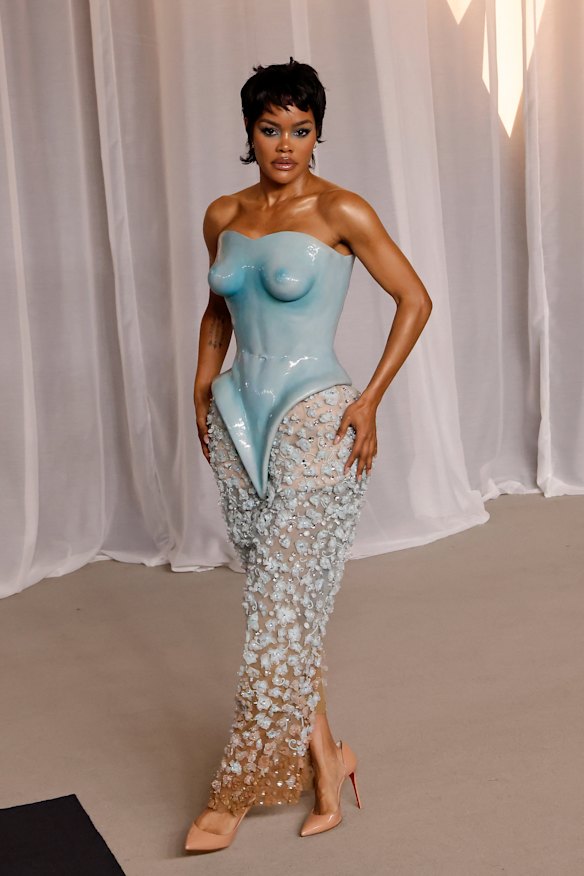 It’s corset galore for Teyana Taylor at the Academy Museum Gala.