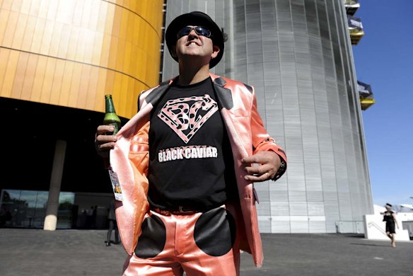 Keith Fisher dressd to support Black Caviar.