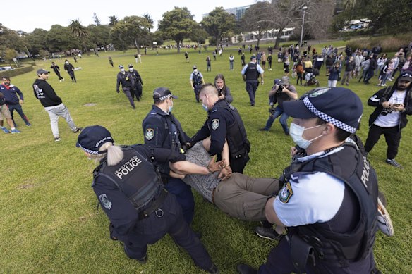 Sydney anti-lockdown protest.