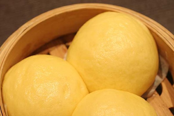 Custard buns - dan wong tsan bao