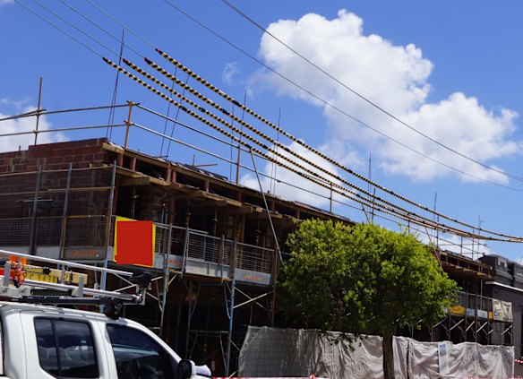 Power line safety blunder